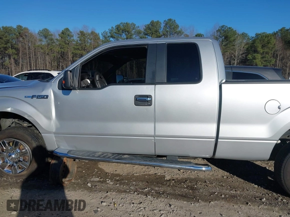 2011 Ford F-150 XL with VIN 1FTEX1CM9BFA03596, listed as a IAAI auction lot 41693782 with 138,380 mi miles. Bid and sale history available at carsss.com. Image 14.
