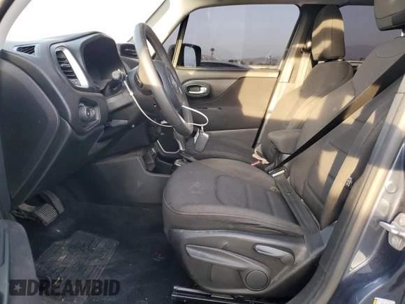 2021 Jeep Renegade Latitude z VIN ZACNJCBB3MPN13260, wystawiony jako Copart lot #43588315 z przebiegiem 47 494 mil mil oraz Szkoda całkowita • Salvage title. Historia ofert i sprzedaży dostępna na DreamBid. Obrazek 7.