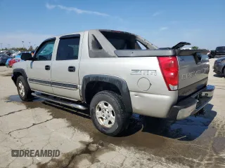 2004 Chevrolet Avalanche Z66 with VIN 3GNEC12TX4G277807, listed as a Copart auction lot 72255744 with 187,095 mi miles and Salvage Title. Bid and sale history available at carsss.com. Image 2.