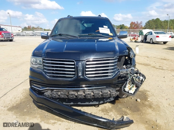 2016 Lincoln Navigator Select with VIN 5LMJJ2HT3GEL00651, listed as a IAAI auction lot 40644126 with 127,821 mi miles. Bid and sale history available at carsss.com. Image 12.