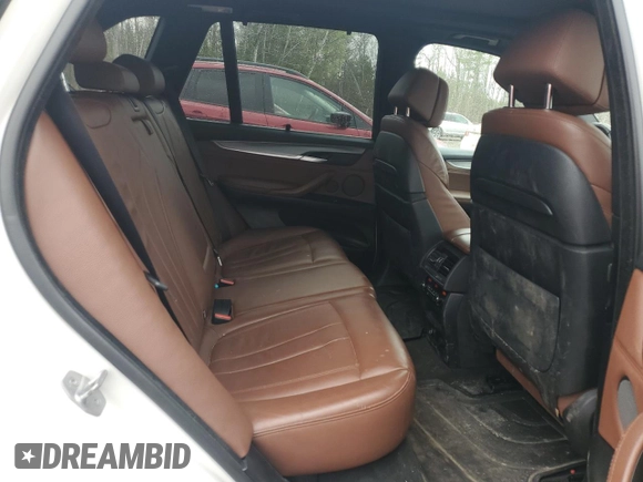 2015 BMW X5 xDrive35i z VIN 5UXKR0C55F0P14686, wystawiony jako Copart lot #54490445 z przebiegiem 160 743 mil mil oraz Czysty tytuł • Clean title. Historia ofert i sprzedaży dostępna na DreamBid. Obrazek 11.