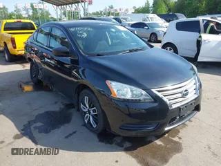 2015 Nissan Sentra SV z VIN 3N1AB7AP2FL697267, wystawiony jako IAAI lot #42155930 z przebiegiem 153 275 mil mil oraz . Historia ofert i sprzedaży dostępna na DreamBid. Obrazek 1.