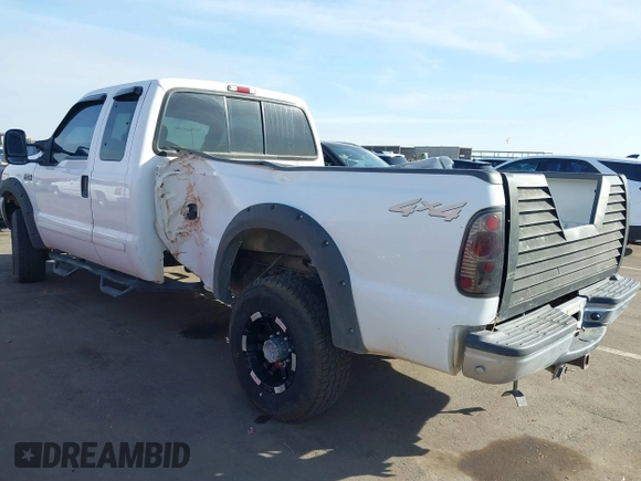 2001 Ford Super Duty F-250 XL with VIN 1FTNX21S61EB04767, listed as a IAAI auction lot 41555822 with 227,951 mi miles. Bid and sale history available at carsss.com. Image 6.