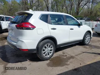 2017 Nissan Rogue SV with VIN KNMAT2MV9HP555609, listed as a IAAI auction lot 42003956 with 156,966 mi miles and . Bid and sale history available at carsss.com. Image 4.