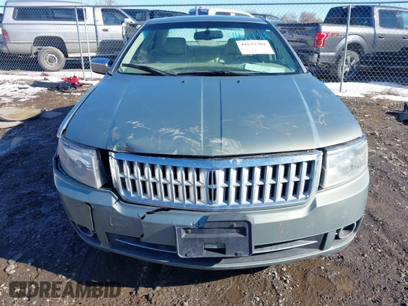 2008 Lincoln MKZ with VIN 3LNHM28T18R645104, listed as a IAAI auction lot 41637301 with 190,388 mi miles. Bid and sale history available at carsss.com. Image 6.