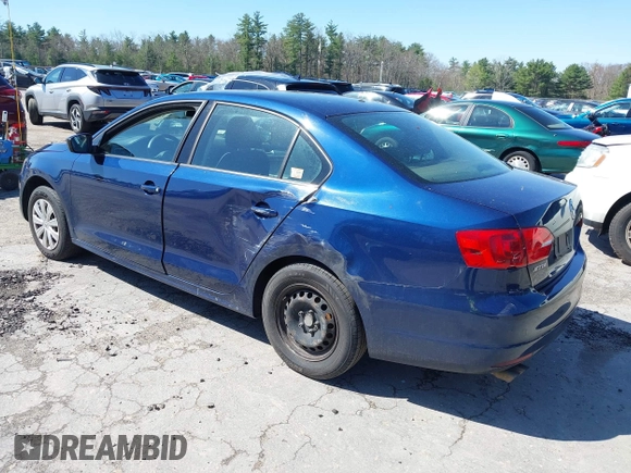 2014 Volkswagen Jetta S z VIN 3VW2K7AJ4EM256582, wystawiony jako IAAI lot #42115329 z przebiegiem 154 096 mil mil oraz . Historia ofert i sprzedaży dostępna na DreamBid. Obrazek 3.