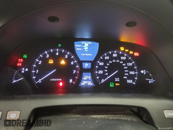 2009 Lexus LS 460 z VIN JTHCL46F995003646, wystawiony jako Copart lot #58936785 z przebiegiem 208 746 mil mil oraz Szkoda całkowita • Salvage title. Historia ofert i sprzedaży dostępna na DreamBid. Obrazek 9.
