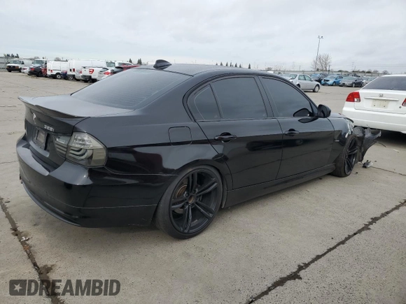 2011 BMW 3 Series 328i with VIN WBAPH5G59BNM75512, listed as a Copart auction lot 45719405 with 100,285 mi miles and Salvage title. Bid and sale history available at DreamBid. Image 3.