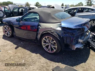 2020 BMW Z4 sDrive30i with VIN WBAHF3C08LWW63362, listed as a Copart auction lot 58871973 with 19,257 mi miles. Bid and sale history available at carsss.com. Image 2.