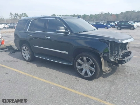 2017 Cadillac Escalade Luxury with VIN 1GYS4BKJ3HR307534, listed as a IAAI auction lot 41762802 with 109,420 mi miles. Bid and sale history available at carsss.com. Image 1.