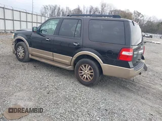 2013 Ford Expedition XLT z VIN 1FMJU1H56DEF62892, wystawiony jako IAAI lot #41388210 z przebiegiem 210 803 mil mil oraz . Historia ofert i sprzedaży dostępna na DreamBid. Obrazek 3.