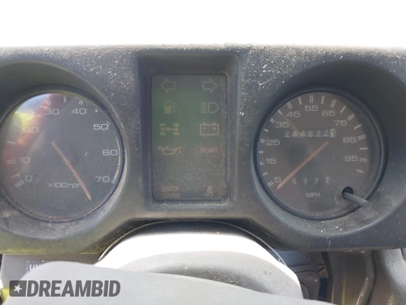 1991 Isuzu Trooper z VIN JACCH58R8M7904079, wystawiony jako IAAI lot #42303036 z przebiegiem 244 672 mil mil oraz . Historia ofert i sprzedaży dostępna na DreamBid. Obrazek 7.