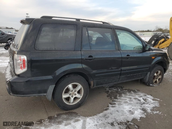 2008 Honda Pilot EX with VIN 5FNYF184X8B019702, listed as a Copart auction lot 41995745 with 256,335 mi miles and Clean Title. Bid and sale history available at carsss.com. Image 3.