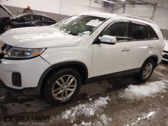 2015 Kia Sorento LX with VIN 5XYKT4A79FG585120, listed as a IAAI auction lot 41533779 with 127,337 mi miles. Bid and sale history available at carsss.com. Image 17.