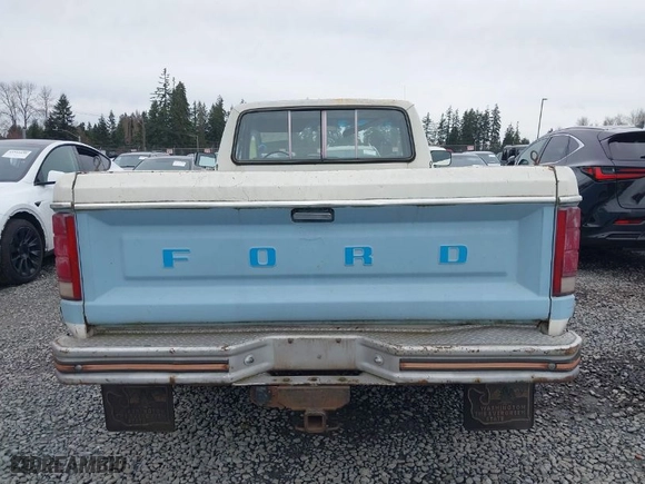 1984 Ford Pickup with VIN 1FTDF15H8EPB35651, listed as a IAAI auction lot 41760690 with 97,887 mi miles. Bid and sale history available at carsss.com. Image 17.
