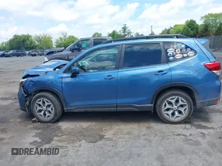2021 Subaru Forester Premium with VIN JF2SKAFC8MH476063, listed as a IAAI auction lot 42622238 with 89,968 mi miles and . Bid and sale history available at DreamBid. Image 14.