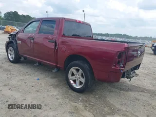 2018 Ram 1500 Express z VIN 3C6RR6KGXJG234449, wystawiony jako IAAI lot #42281120 z przebiegiem 72 896 mil mil oraz . Historia ofert i sprzedaży dostępna na DreamBid. Obrazek 3.