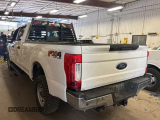 2017 Ford F-250 Lariat with VIN 1FT7W2BT2HEE35035, listed as a IAAI auction lot 42737737 with 211,204 mi miles and . Bid and sale history available at DreamBid. Image 30.