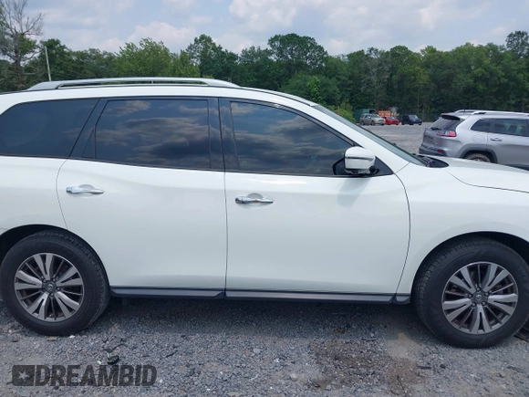 2018 Nissan Pathfinder SL with VIN 5N1DR2MN7JC634815, listed as a IAAI auction lot 42400584 with 97,886 mi miles and . Bid and sale history available at DreamBid. Image 13.