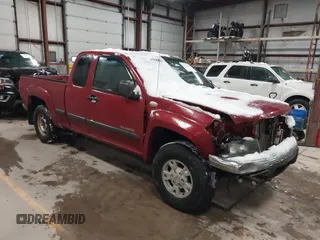 2004 Chevrolet Colorado LS Z71 with VIN 1GCDT196048190573, listed as a IAAI auction lot 41344064 with 292,346 mi miles. Bid and sale history available at carsss.com. Image 1.