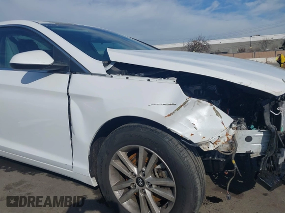 2015 Hyundai Sonata SE with VIN 5NPE24AFXFH083023, listed as a IAAI auction lot 41428991 with 55,288 mi miles and . Bid and sale history available at DreamBid. Image 13.
