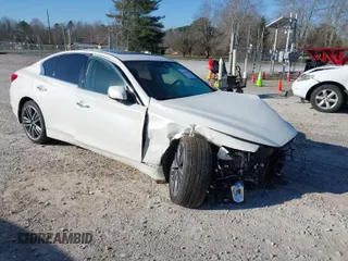 2016 Infiniti Q50 3.0t Premium with VIN JN1EV7AP9GM302775, listed as a IAAI auction lot 41633030 with 127,754 mi miles. Bid and sale history available at carsss.com. Image 1.