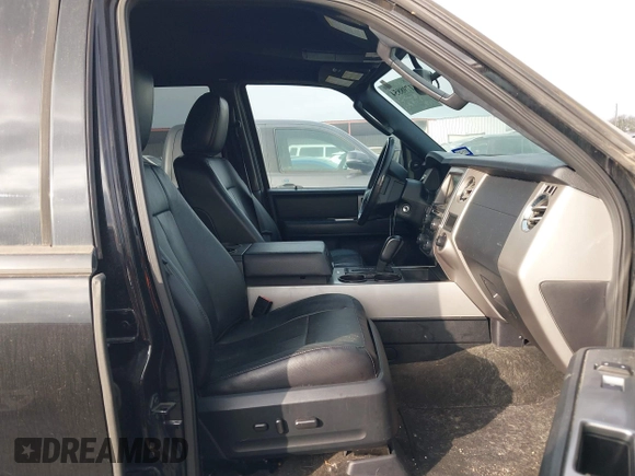 2016 Ford Expedition EL XLT with VIN 1FMJK1HT6GEF42943, listed as a IAAI auction lot 41798854 with 85,986 mi miles. Bid and sale history available at carsss.com. Image 5.