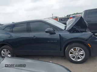 2019 Chevrolet Blazer z VIN 3GNKBBRA0KS699143, wystawiony jako IAAI lot #42147940 z przebiegiem 45 734 mil mil oraz . Historia ofert i sprzedaży dostępna na DreamBid. Obrazek 13.