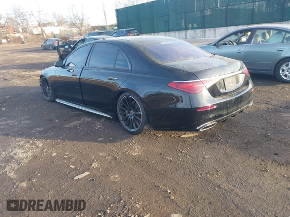 2023 Mercedes-Benz S 500 with VIN W1K6G6DBXPA188654, listed as a IAAI auction lot 41378553 with 31,580 mi miles and . Bid and sale history available at DreamBid. Image 3.