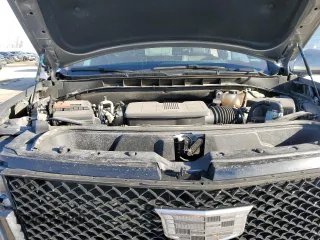 2023 Cadillac Escalade 4WD Sport z VIN 1GYS4FKL8PR461521, wystawiony jako Copart lot #47613175 z przebiegiem 31 627 mil mil oraz Szkoda całkowita • Salvage title. Historia ofert i sprzedaży dostępna na DreamBid. Obrazek 11.