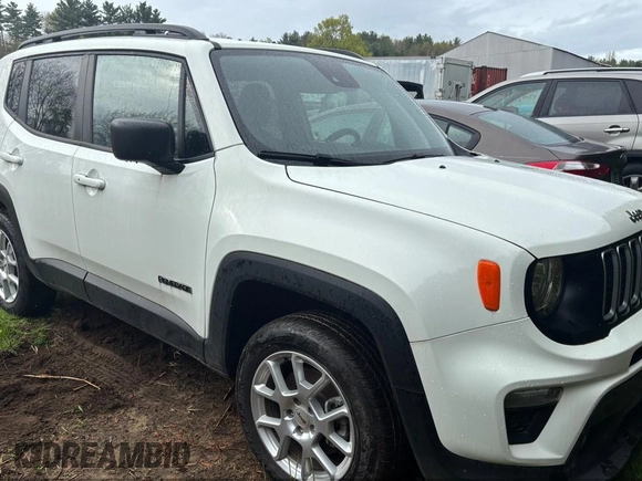 2022 Jeep Renegade Latitude with VIN ZACNJDB16NPN47773, listed as a IAAI auction lot 42215542 with Not provided miles and . Bid and sale history available at DreamBid. Image 1.