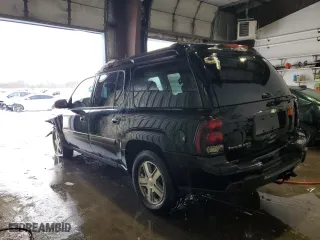 2005 Chevrolet TrailBlazer LS with VIN 1GNET16S456115918, listed as a Copart auction lot 88024455 with 146,799 mi miles and Salvage Title. Bid and sale history available at carsss.com. Image 2.