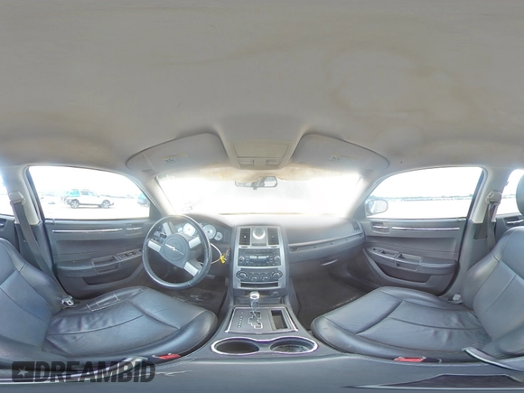 2010 Chrysler 300 Touring z VIN 2C3CA5CV0AH125757, wystawiony jako Copart lot #57422895 z przebiegiem 184 101 mil mil oraz Szkoda całkowita • Salvage title. Historia ofert i sprzedaży dostępna na DreamBid. Obrazek 14.