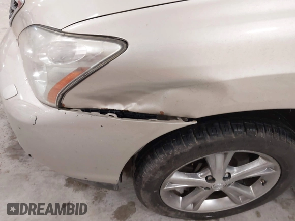 2007 Lexus RX 400h with VIN JTJGW31U272004112, listed as a IAAI auction lot 41193651 with 179,731 mi miles and . Bid and sale history available at DreamBid. Image 6.
