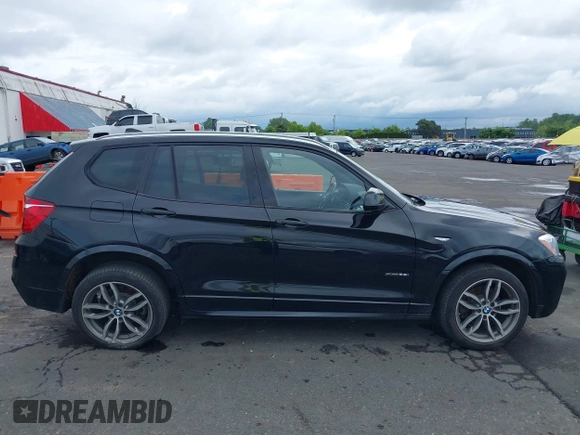 2017 BMW X3 xDrive28i z VIN 5UXWX9C36H0W78956, wystawiony jako IAAI lot #42052767 z przebiegiem 45 516 mil mil oraz . Historia ofert i sprzedaży dostępna na DreamBid. Obrazek 14.