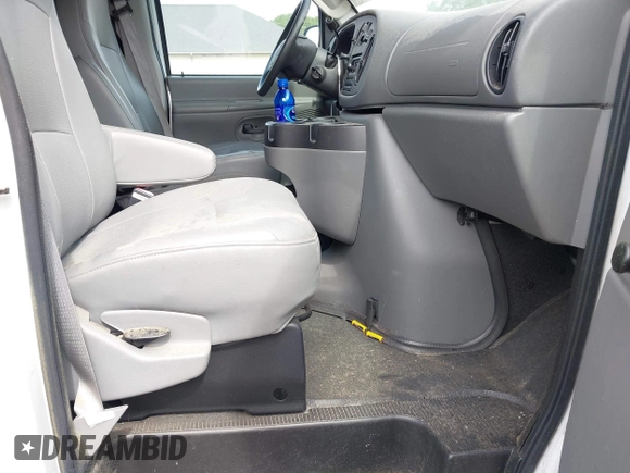 2006 Ford Econoline Cargo с VIN 1FTSS34L26HB38240, выставлен на аукционе IAAI как лот 42613649 с пробегом 23 164 миль миль и . История ставок и продаж доступна на DreamBid. Изображение 5.