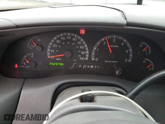1999 Ford F-150 XL z VIN 2FTRX08L3XCA33434, wystawiony jako Copart lot #88088465 z przebiegiem 252 373 mil mil oraz Szkoda całkowita • Salvage title. Historia ofert i sprzedaży dostępna na DreamBid. Obrazek 9.
