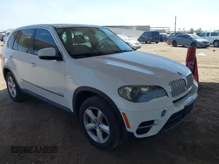2011 BMW X5 50i with VIN 5UXZV8C57BL418425, listed as a IAAI auction lot 42251199 with 134,222 mi miles and . Bid and sale history available at DreamBid. Image 1.