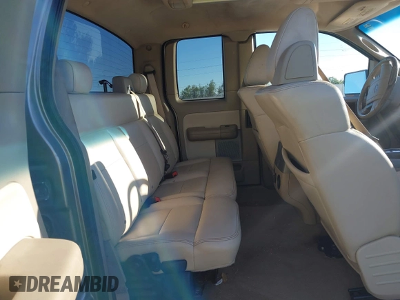 2004 Ford F-150 XL с VIN 1FTPX12514NB74239, выставлен на аукционе IAAI как лот 40883919 с пробегом 202 880 миль миль и . История ставок и продаж доступна на DreamBid. Изображение 8.
