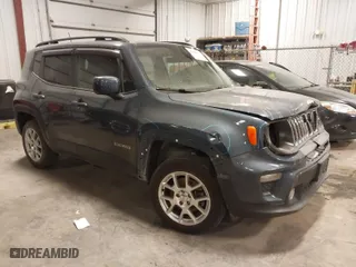 2020 Jeep Renegade Latitude with VIN ZACNJBBB1LPL32957, listed as a IAAI auction lot 41380977 with 199,922 mi miles. Bid and sale history available at carsss.com. Image 1.