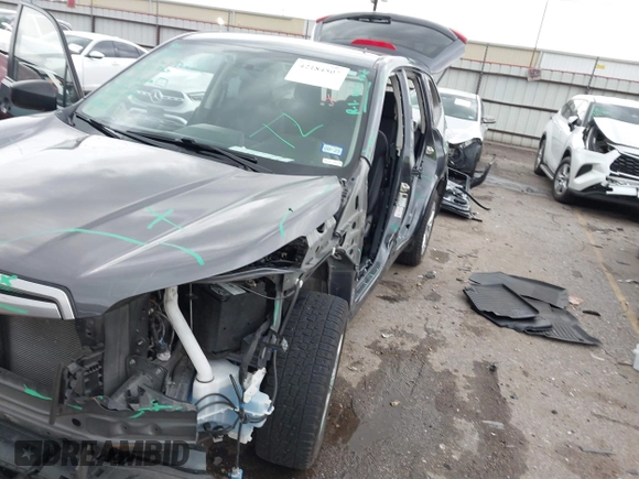 2020 Subaru Forester z VIN JF2SKAAC3LH459385, wystawiony jako IAAI lot #42184507 z przebiegiem 124 987 mil mil oraz . Historia ofert i sprzedaży dostępna na DreamBid. Obrazek 6.