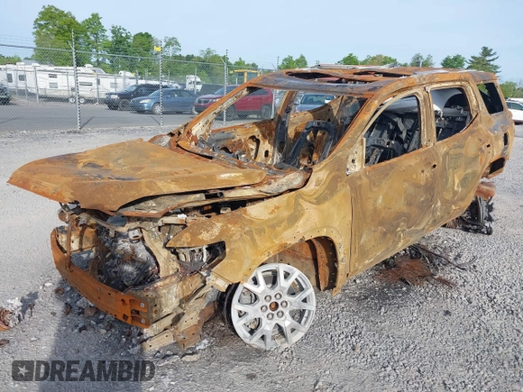 2023 GMC Acadia SLE z VIN 1GKKNRL41PZ111759, wystawiony jako IAAI lot #39384296 z przebiegiem 10 500 mil mil oraz . Historia ofert i sprzedaży dostępna na DreamBid. Obrazek 2.