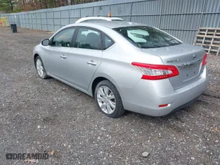 2014 Nissan Sentra SV with VIN 3N1AB7AP8EY260181, listed as a IAAI auction lot 41897517 with 174,384 mi miles. Bid and sale history available at carsss.com. Image 3.