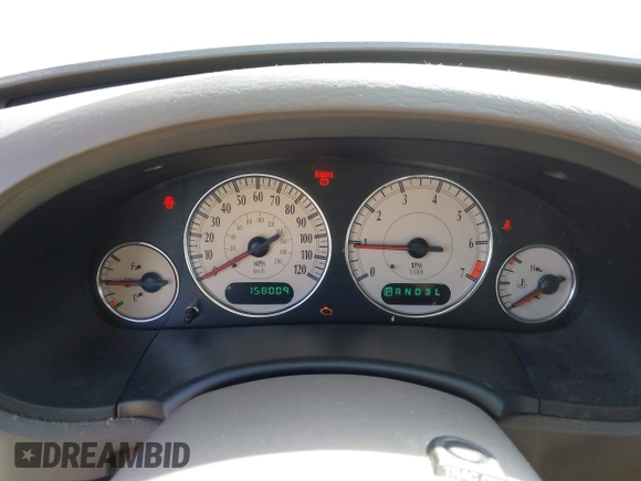 2003 Chrysler Town & Country Limited with VIN 2C8GP64L13R205501, listed as a IAAI auction lot 42131935 with 158,009 mi miles. Bid and sale history available at carsss.com. Image 7.
