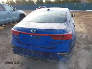 2020 Kia Forte LXS with VIN 3KPF24AD1LE204783, listed as a IAAI auction lot 41457496 with 259,981 mi miles. Bid and sale history available at carsss.com. Image 4.