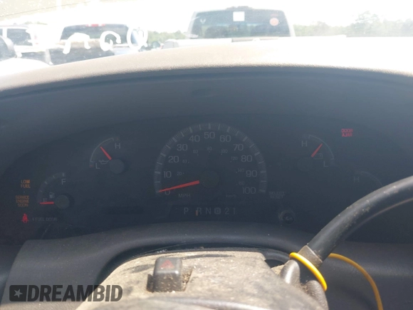 1999 Ford F-150 с VIN 1FTRX17W8XNB26591, выставлен на аукционе IAAI как лот 42607224 с пробегом Не указан миль и . История ставок и продаж доступна на DreamBid. Изображение 7.