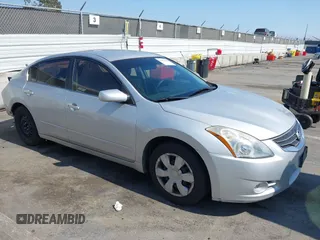 2012 Nissan Altima S z VIN 1N4AL2AP8CC199679, wystawiony jako IAAI lot #42454983 z przebiegiem 191 232 mil mil oraz . Historia ofert i sprzedaży dostępna na DreamBid. Obrazek 1.