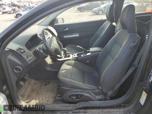 2013 Volvo C30 T5 z VIN YV1672MK2D2303931, wystawiony jako Copart lot #50793765 z przebiegiem 135 889 mil mil oraz Szkoda całkowita • Salvage title. Historia ofert i sprzedaży dostępna na DreamBid. Obrazek 7.