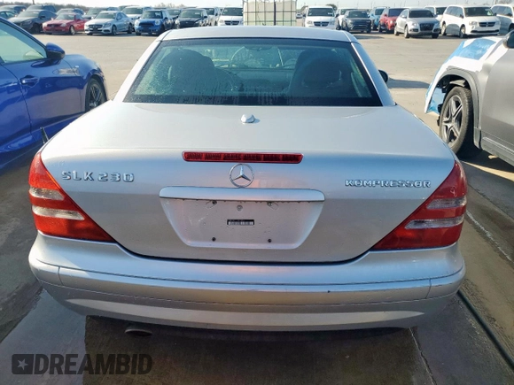 2003 Mercedes-Benz SLK 230 Kompressor with VIN WDBKK49F13F273062, listed as a Copart auction lot 46078325 with 63,789 mi miles and Salvage title. Bid and sale history available at DreamBid. Image 6.