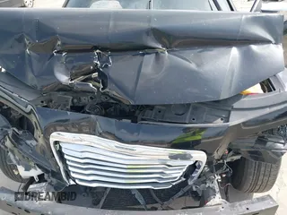 2012 Chrysler 300 Limited with VIN 2C3CCACG5CH289013, listed as a IAAI auction lot 41847824 with 193,302 mi miles. Bid and sale history available at carsss.com. Image 10.